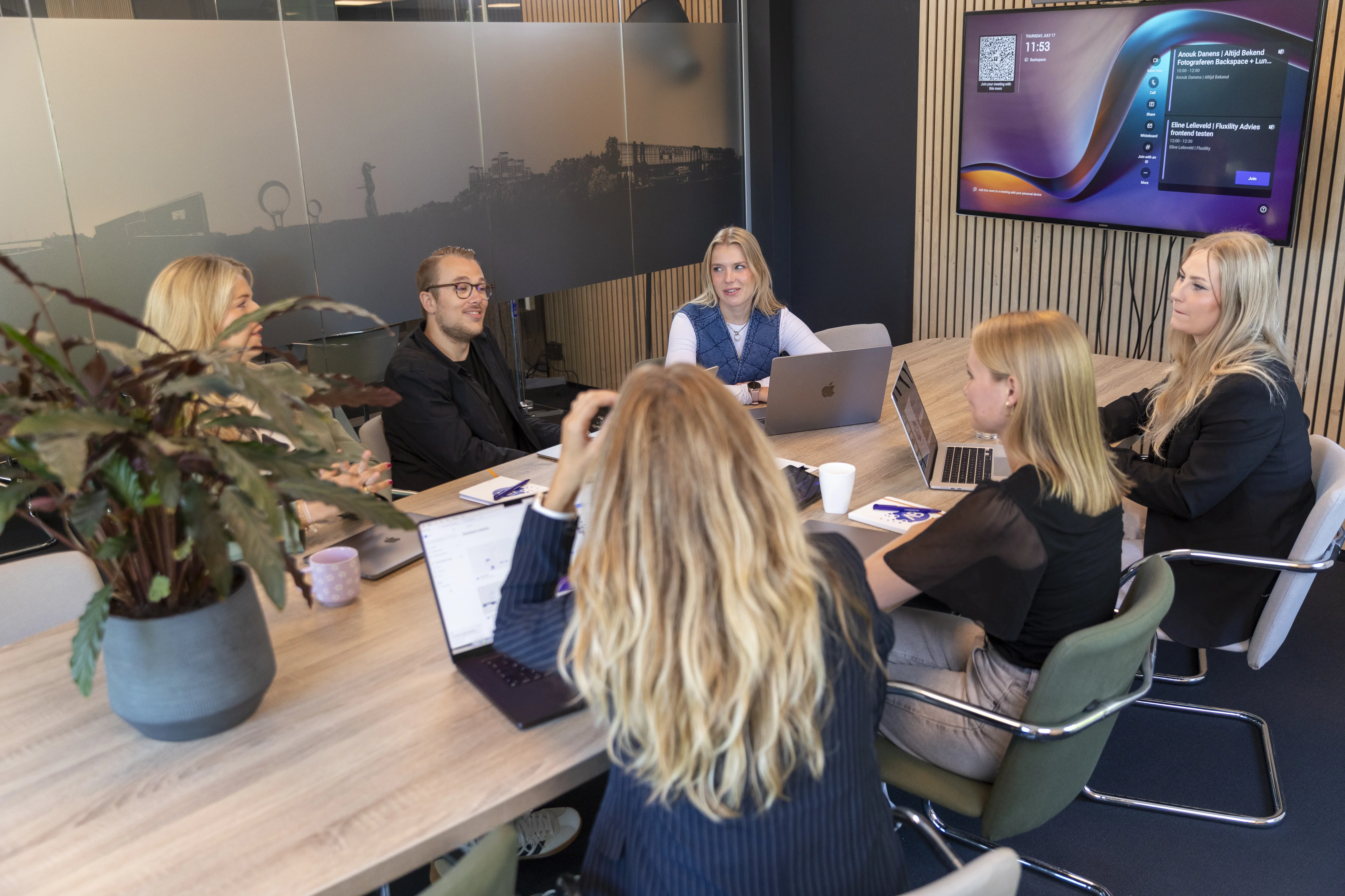 overleg strategie zichtbaarheid in ai