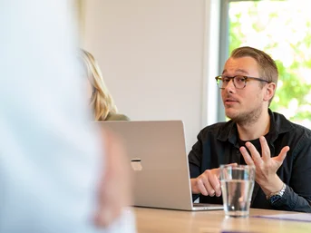 jorin legt uit wat seo uitbesteden jou oplevert